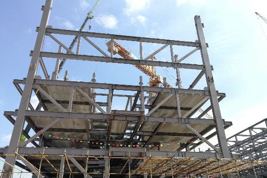 సమావేశమైన భవనాలు ｜ అధునాతన పరిపక్వ మరియు వర్తించే కొత్త సాంకేతిక పరిజ్ఞానం-సమావేశమైన స్టీల్ ఫ్రేమ్ ఇంటర్‌లాకింగ్ ట్రస్ స్ట్రక్చరల్ సిస్టమ్ పరిచయం